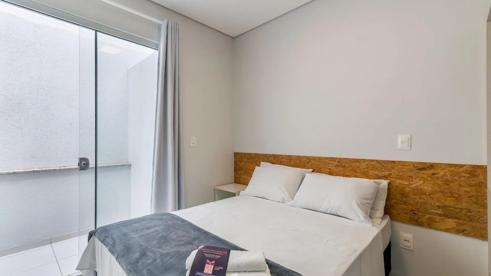 Vakantiehuis Aptos E Studios De Frente Para A Lagoa Da Conceicao Sdr Florianópolis Brazilië